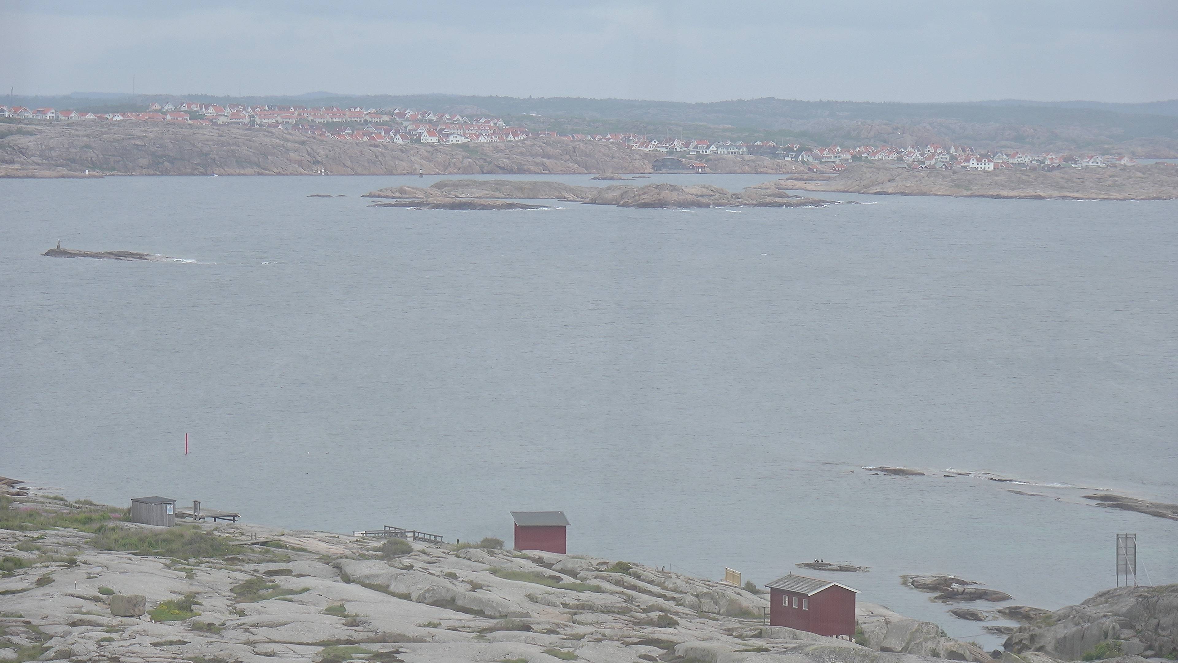 Hållö fyr — vy nordost mot Kungshamn (NO1)